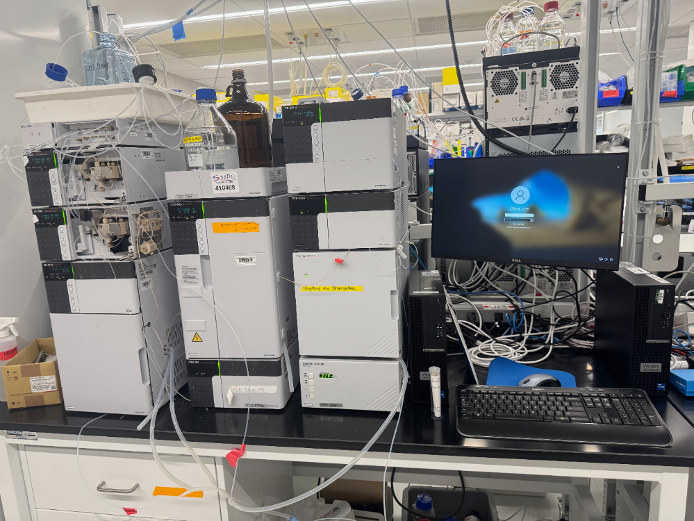 Image of Shimadzu Prominence HPLC System
